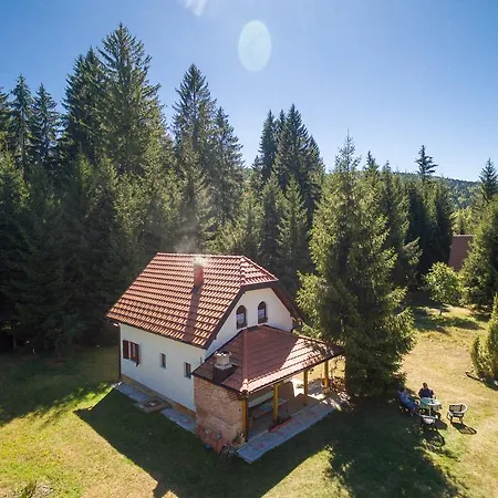 Vacation Miki Case de vacanță *